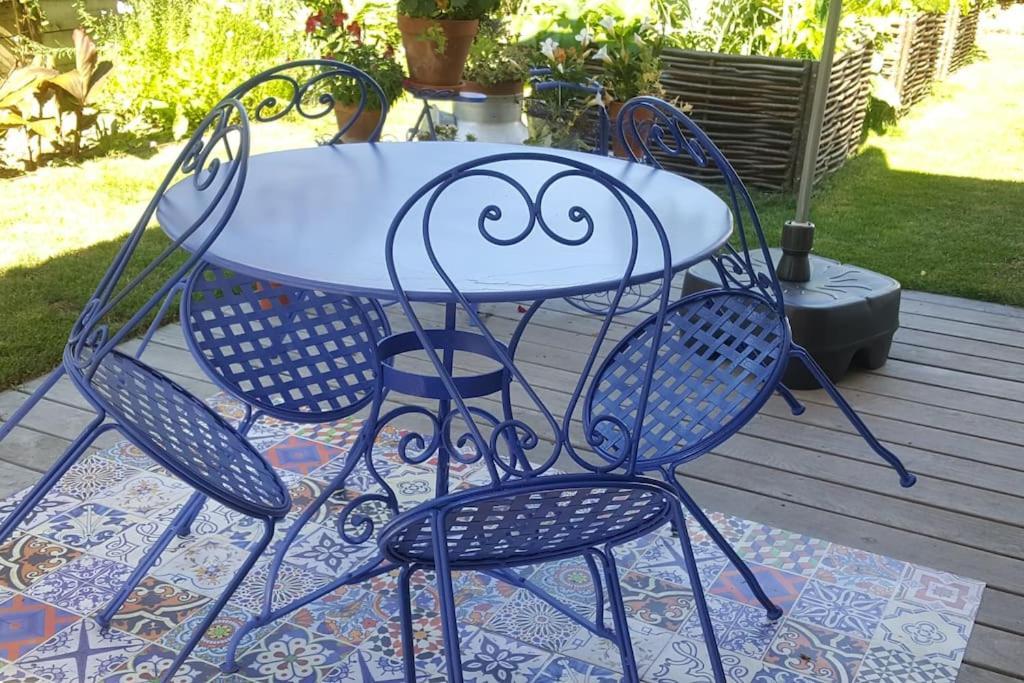 Dans Un Jardin